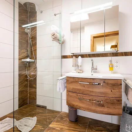 Apartment Simone *