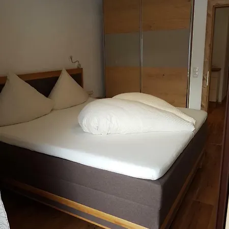 Simone Apartment *