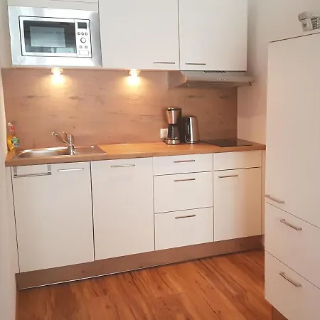 Simone Apartment *