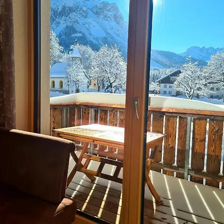 Simone * הרוואלד