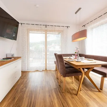 Simone הרוואלד